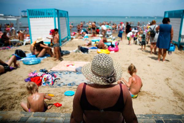 Россиян предупредили о росте цен на летний отдых 
