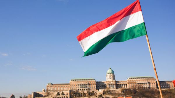 Венгрия вводит налог на сверхприбыль для фонда обороны и сокращения коммунальных расходов 