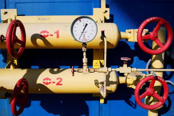 Заявка на прокачку российского газа через Украину снизилась на четверть 