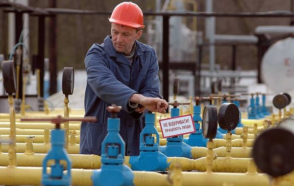 Украина продлила до конца марта 2023 года соглашение с Венгрией об импорте газа